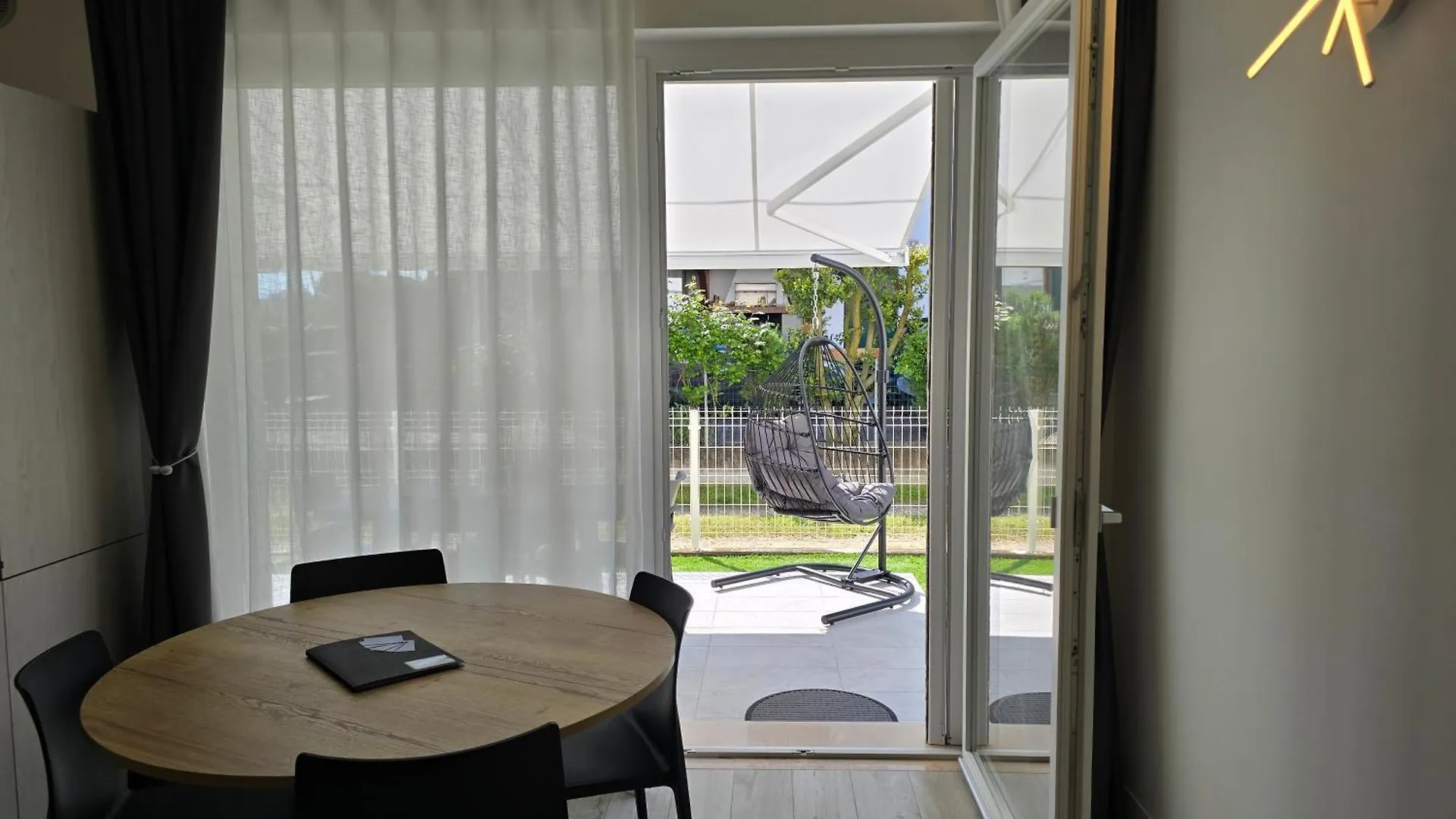 Appartamento Home23Jesolo! Beach, Parking And Bikes Included Italia